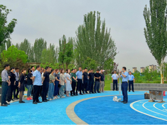 图片1 图片1