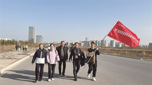 图片1 图片1